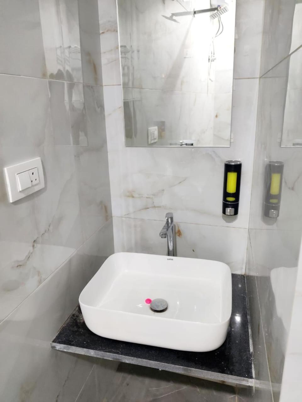Hotel Comfy Inn Bombay Extérieur photo
